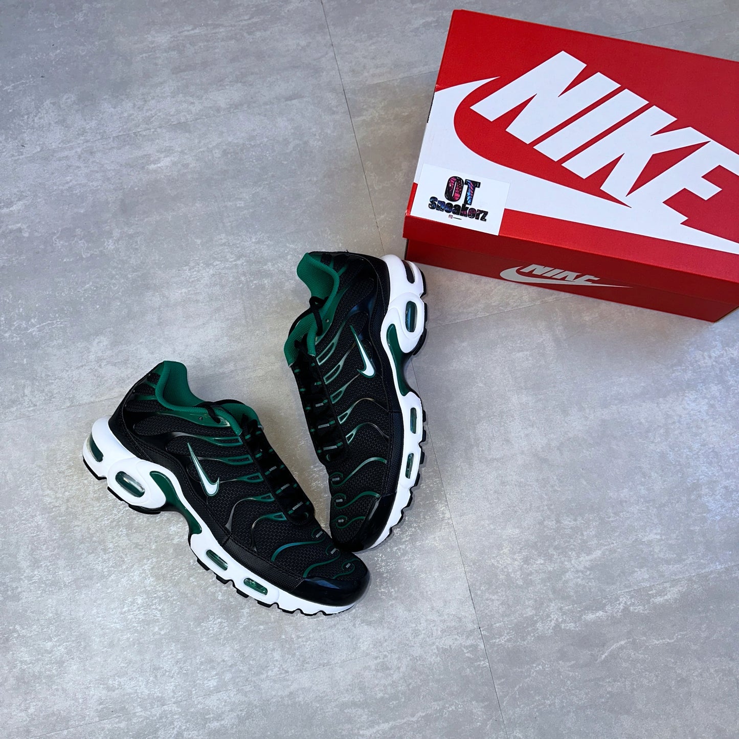 Nike TN Air Max Plus Black Malachite Green
