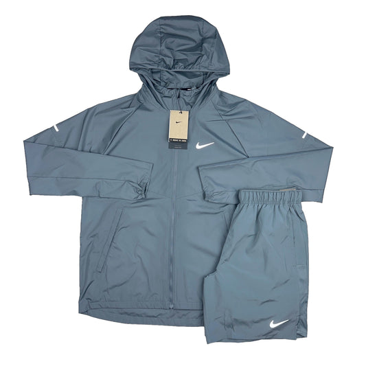 Nike Repel Windrunner Smoke Grey & Challenger Shorts Set