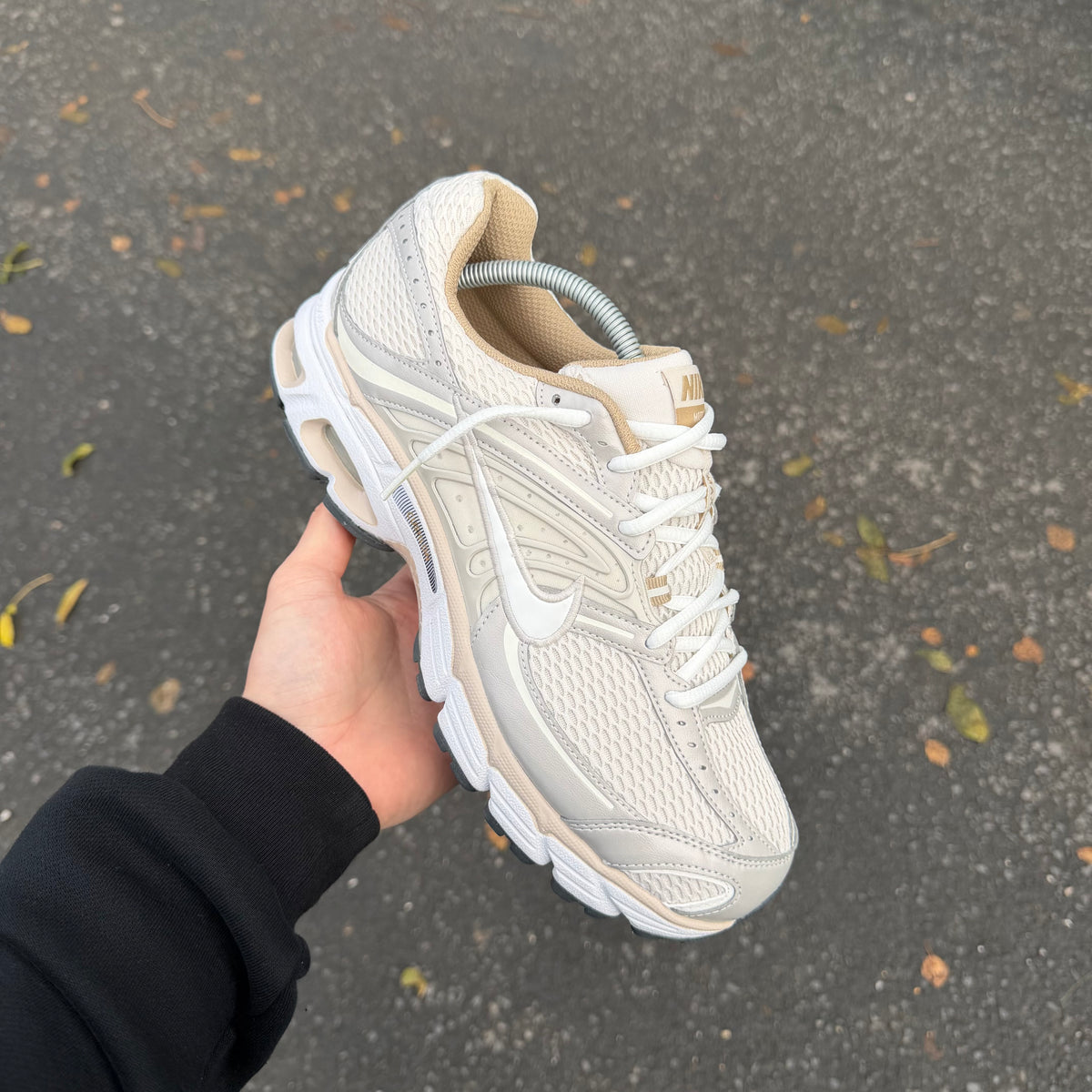 Nike Air Max Moto 2K Orewood Brown