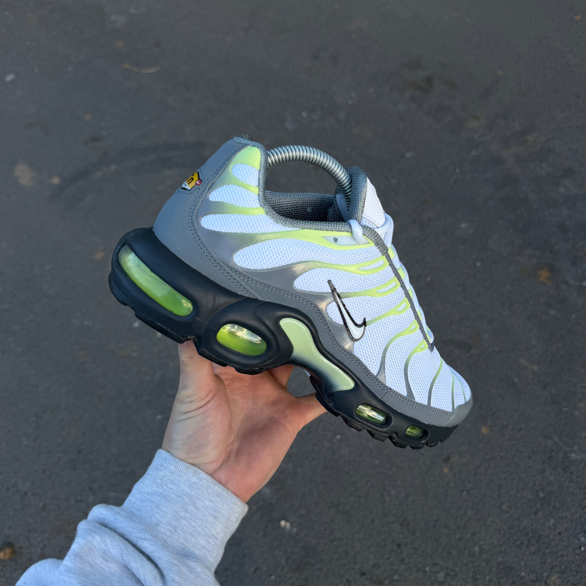 Nike TN Air Max Plus Cool Grey Lime