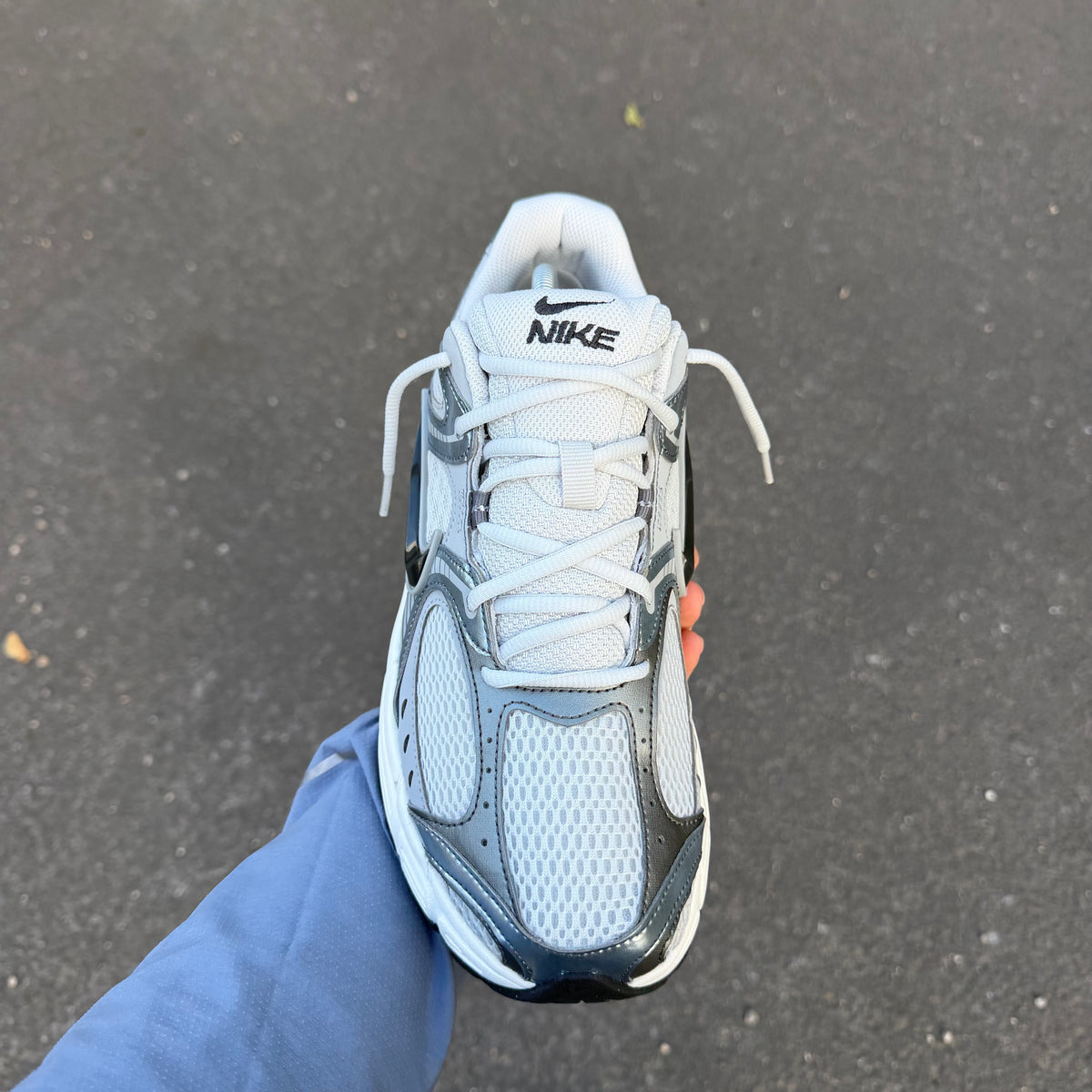Nike V5 RNR Photon Dust Smoke Grey