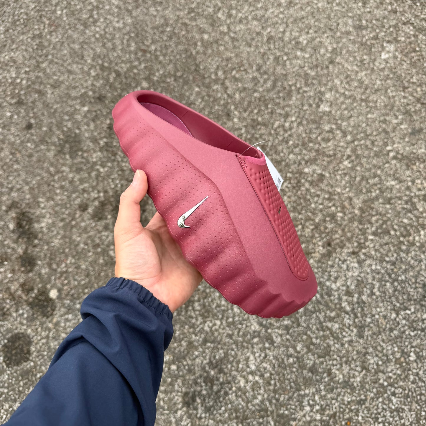 Nike Mind Slide Pink Smoke Maroon