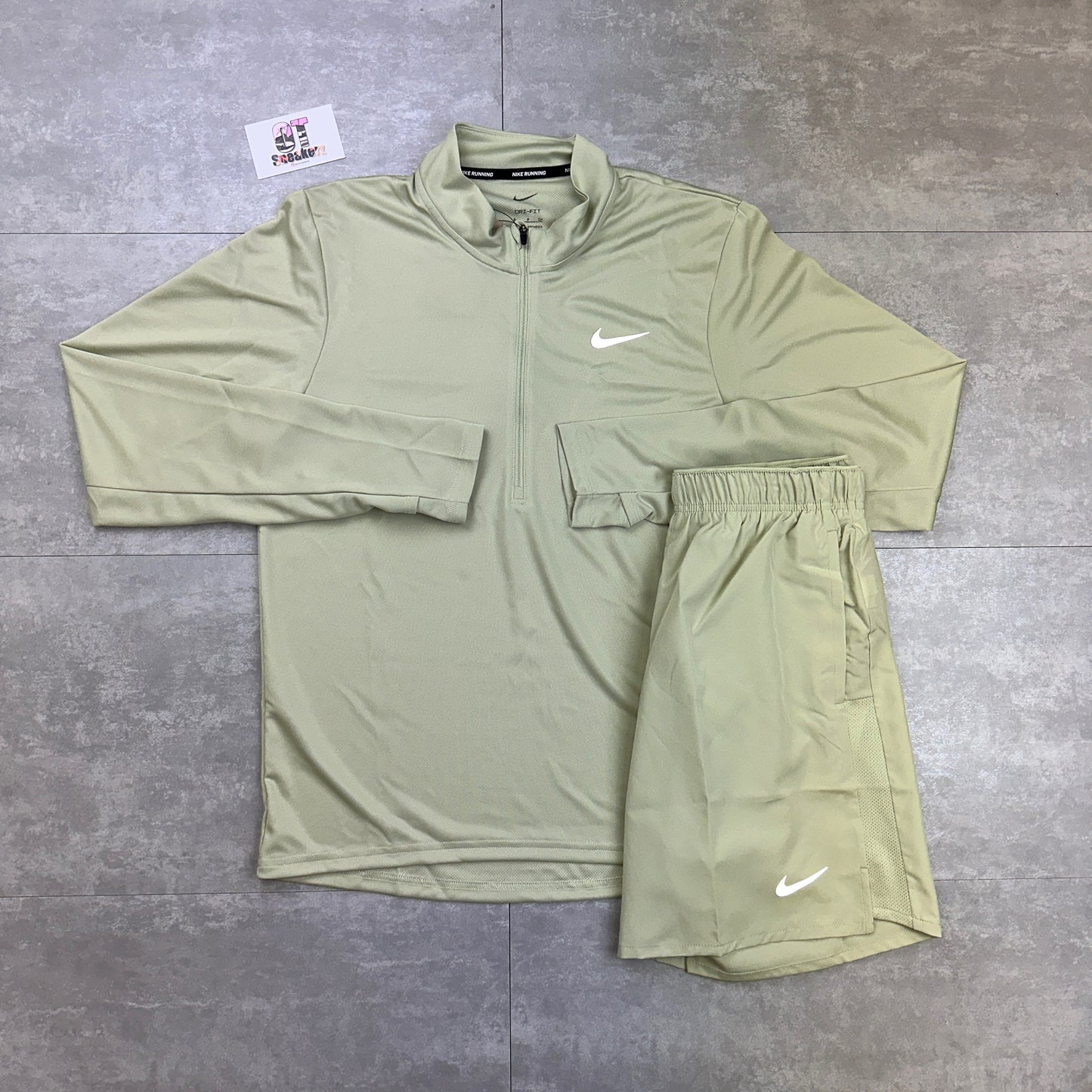 Nike 1/4 Zip Olive Aura Short Set