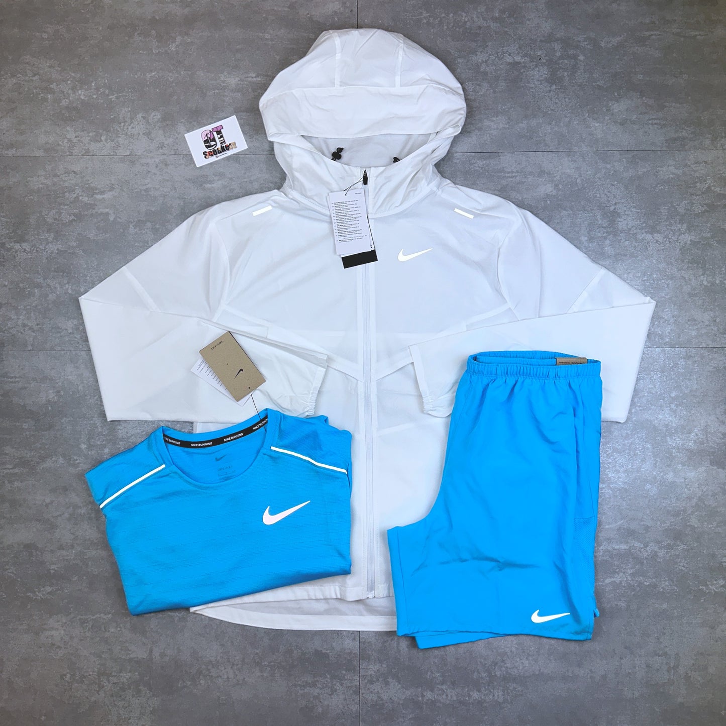 Nike Ice White Windrunner & Baltic Blue Miler 1.0 Set