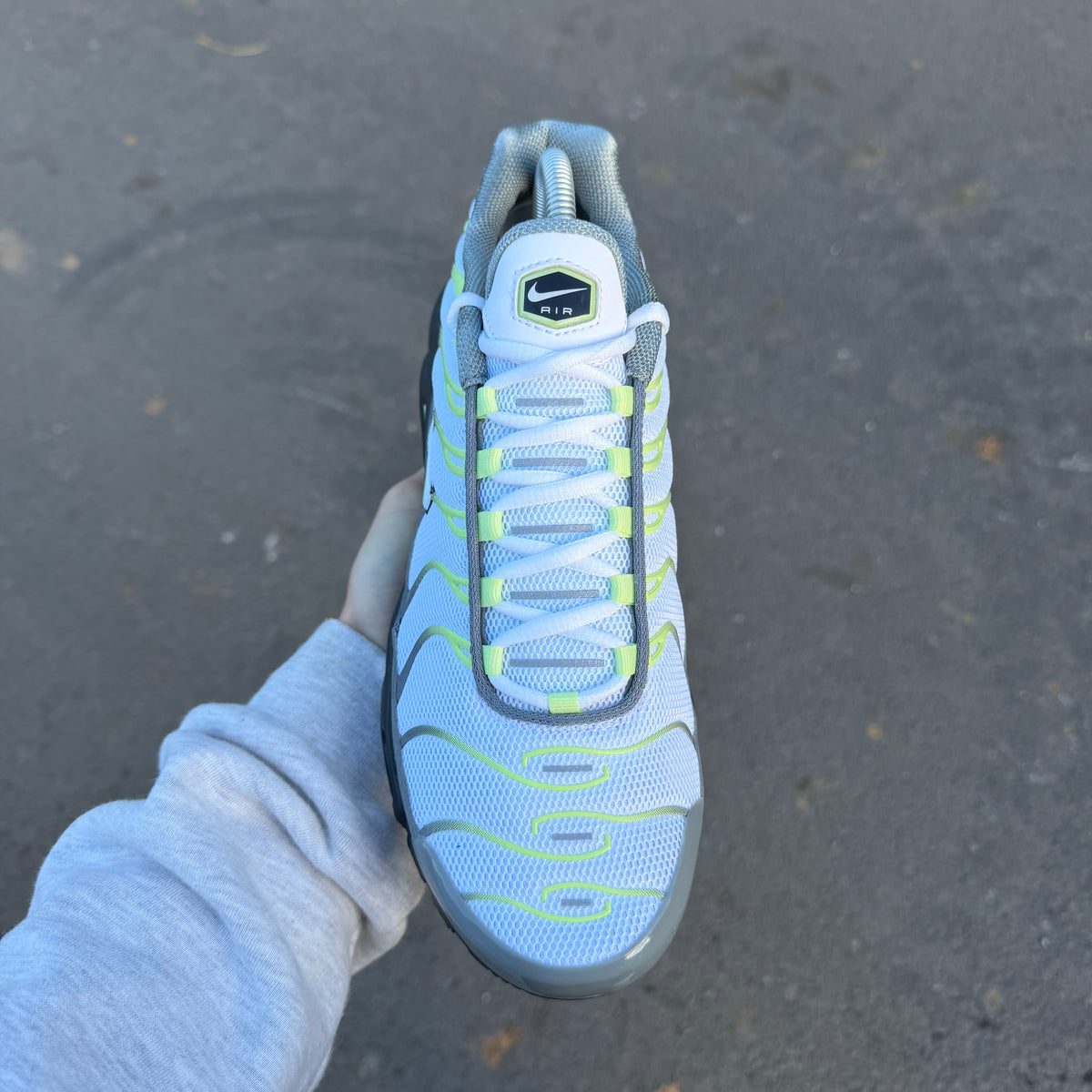 Nike TN Air Max Plus Cool Grey Lime