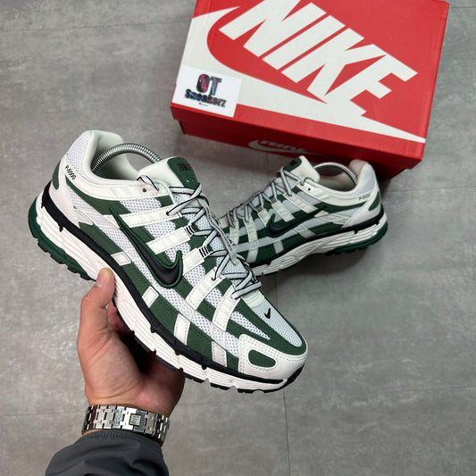 Nike P-6000 Forest Green