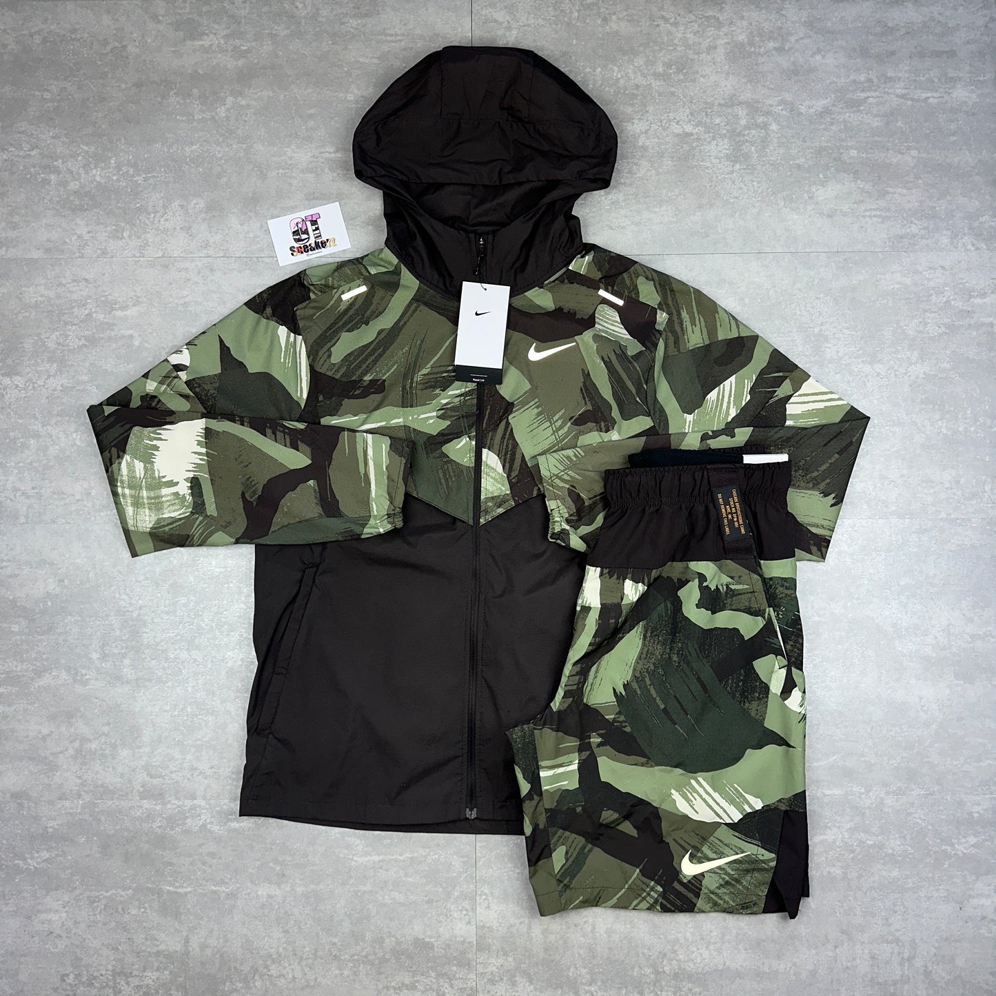 Nike Repel UV Windrunner Green Camo