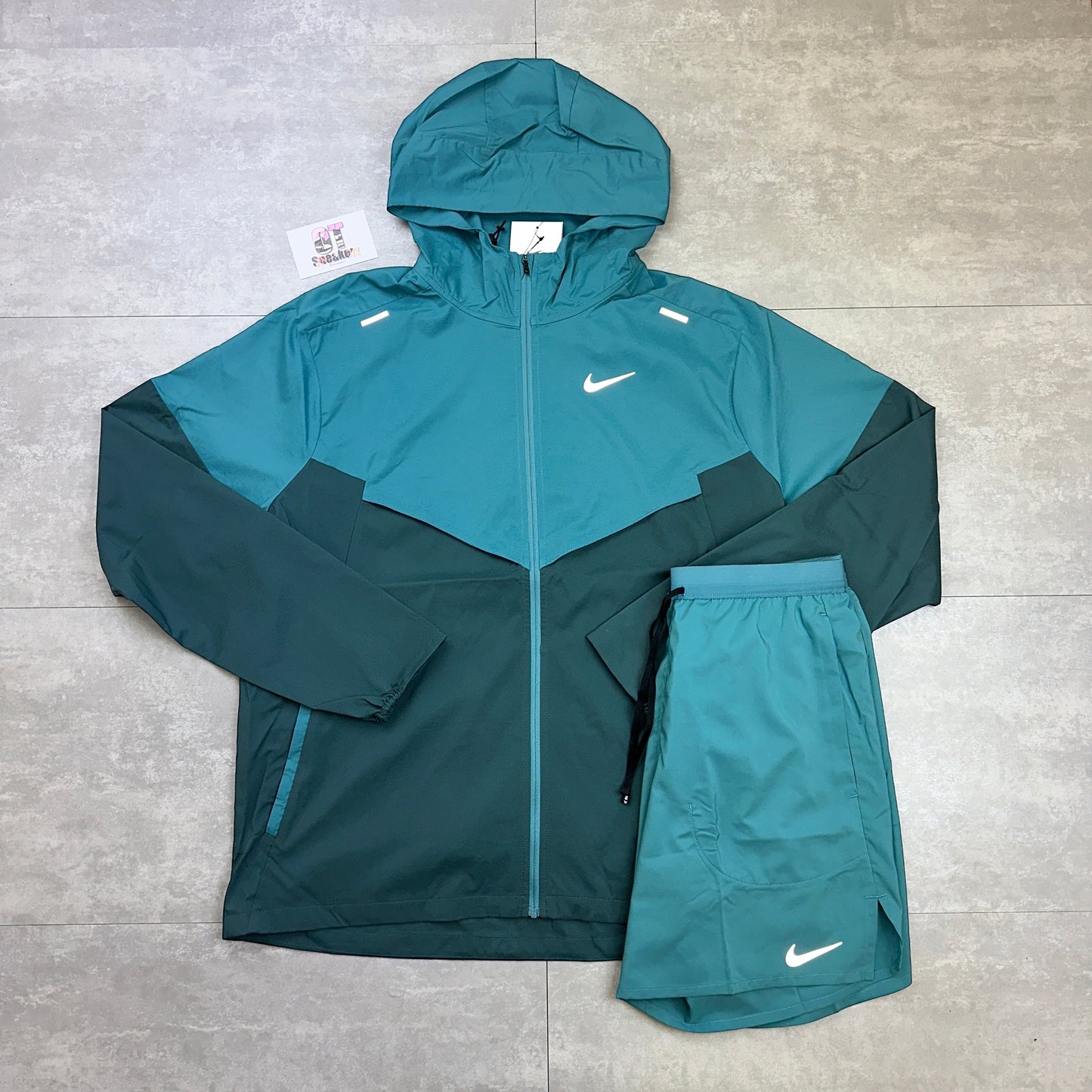 Nike Windrunner Teal & Teal Flex Shorts Set