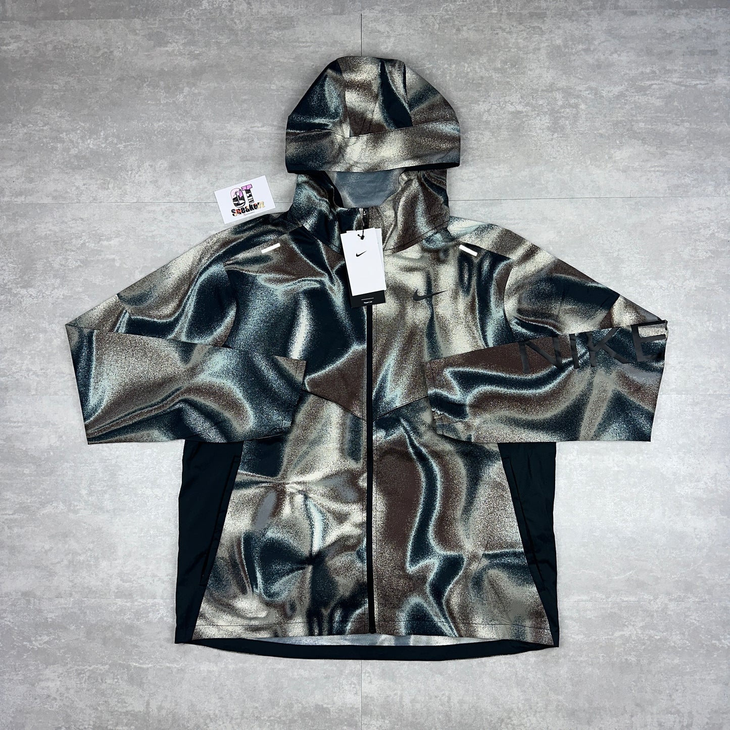 Nike Repel Windrunner Dark Camo