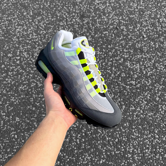 Nike Air Max 95 Neon Big Bubble
