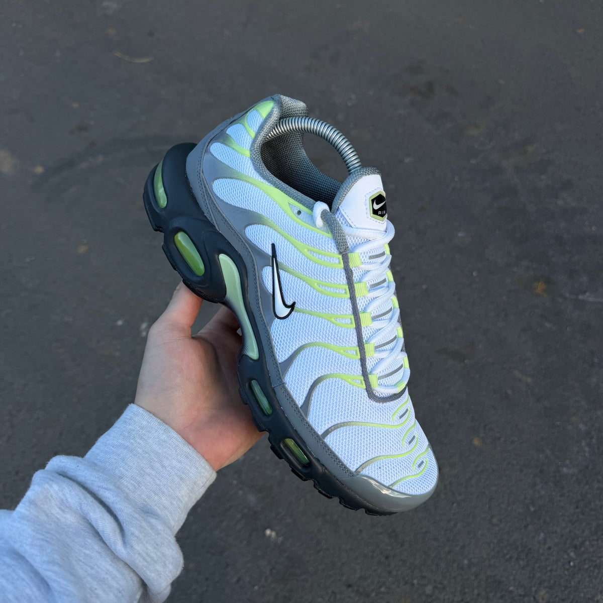 Nike TN Air Max Plus Cool Grey Lime
