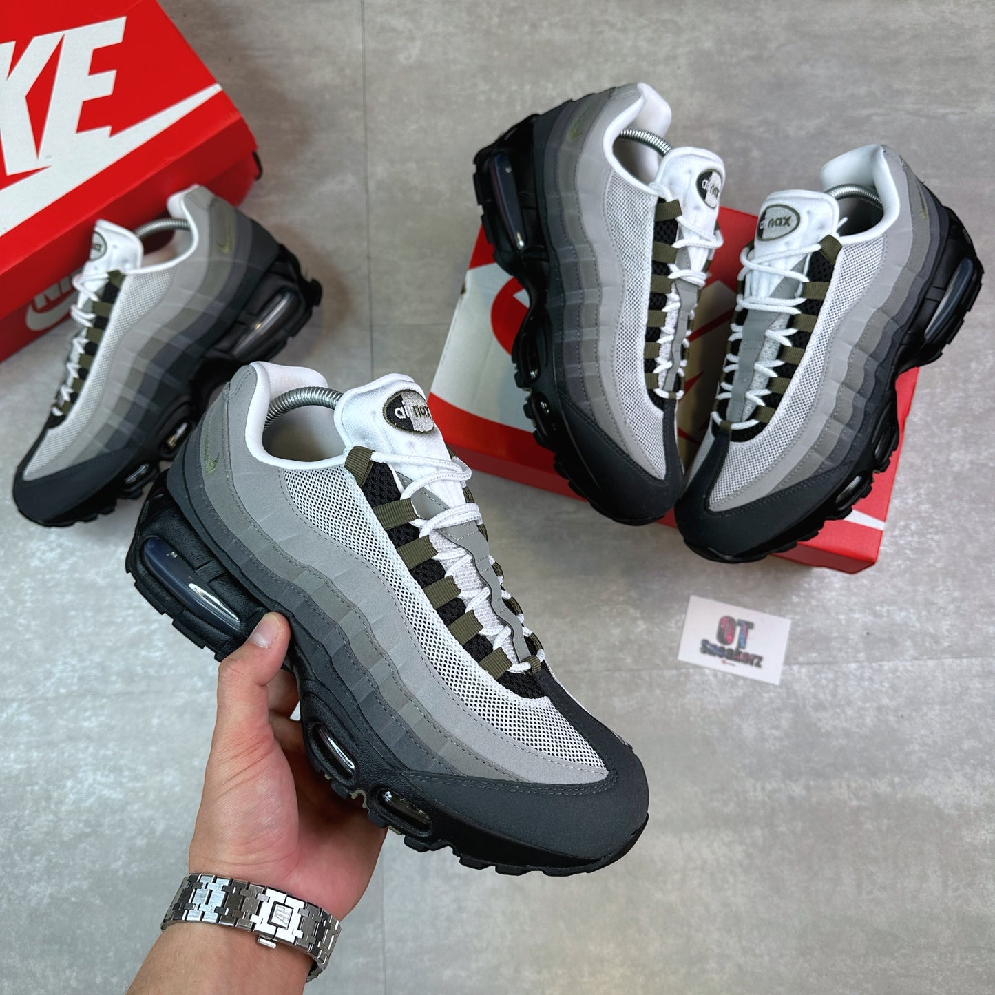 Nike Air Max 95 Medium Olive Big Bubble