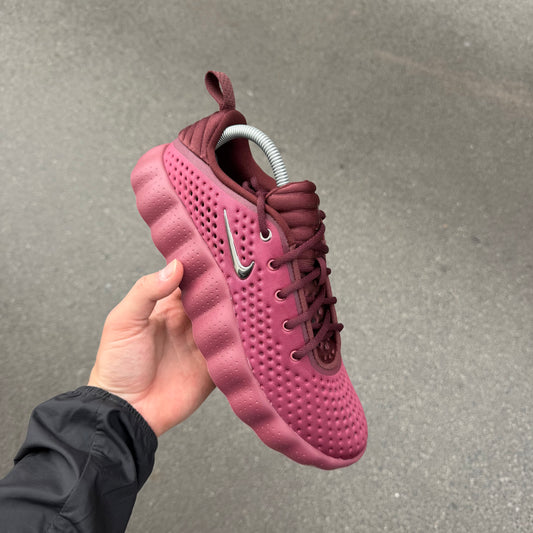 Nike Mind 002 Pink Smoke Mystic Dates