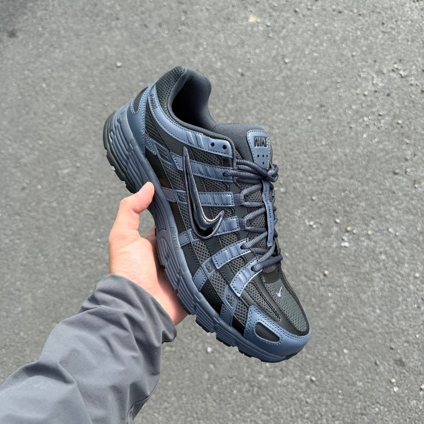 Nike P6000 Carbon Black Smoke Grey