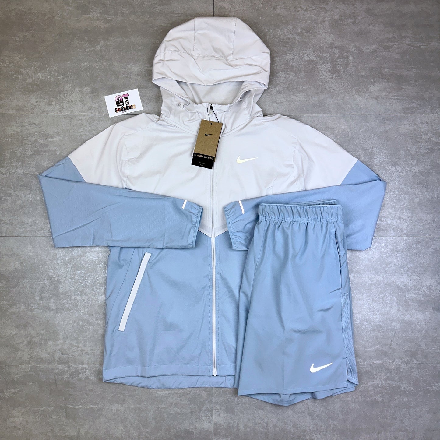 Nike Windrunner Platinum Blue & Challenger Short Set