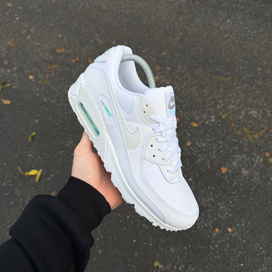 Nike Air Max 90 White Hyper Turquoise