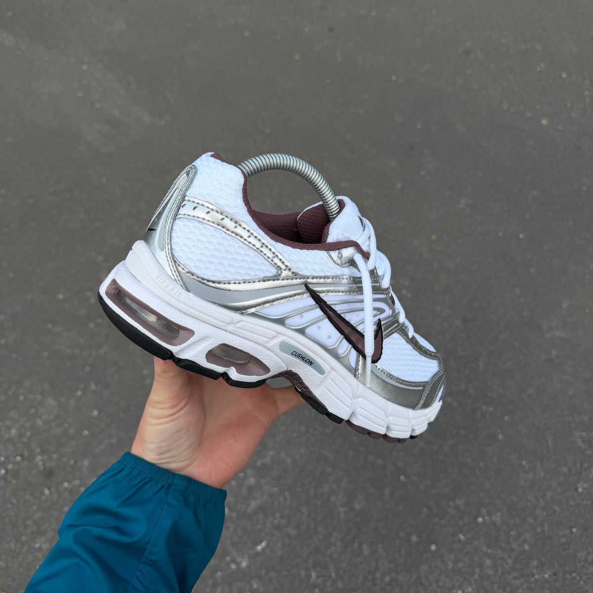 Nike Air Max Moto 2K White Brown