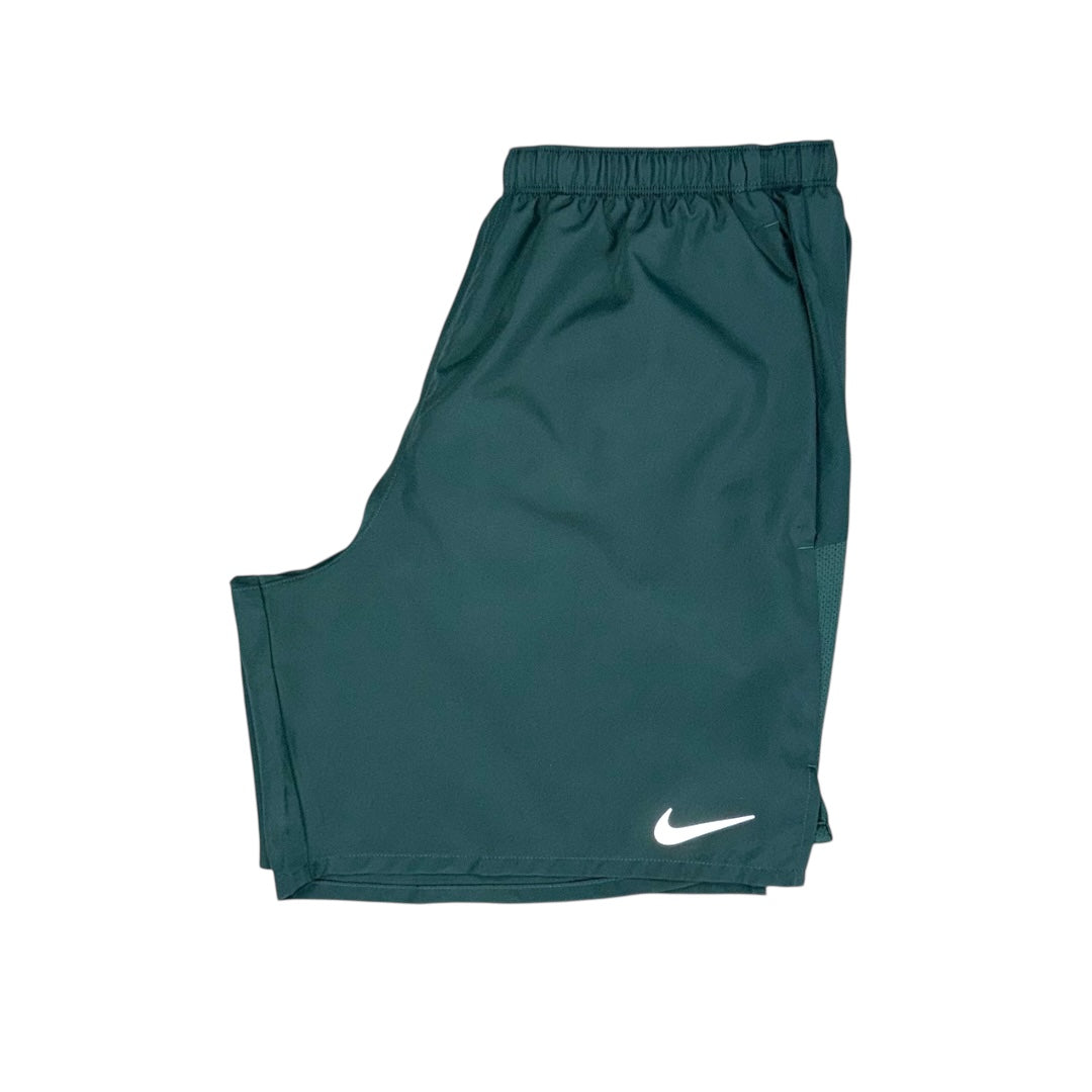 Nike Challenger Shorts Forest Green