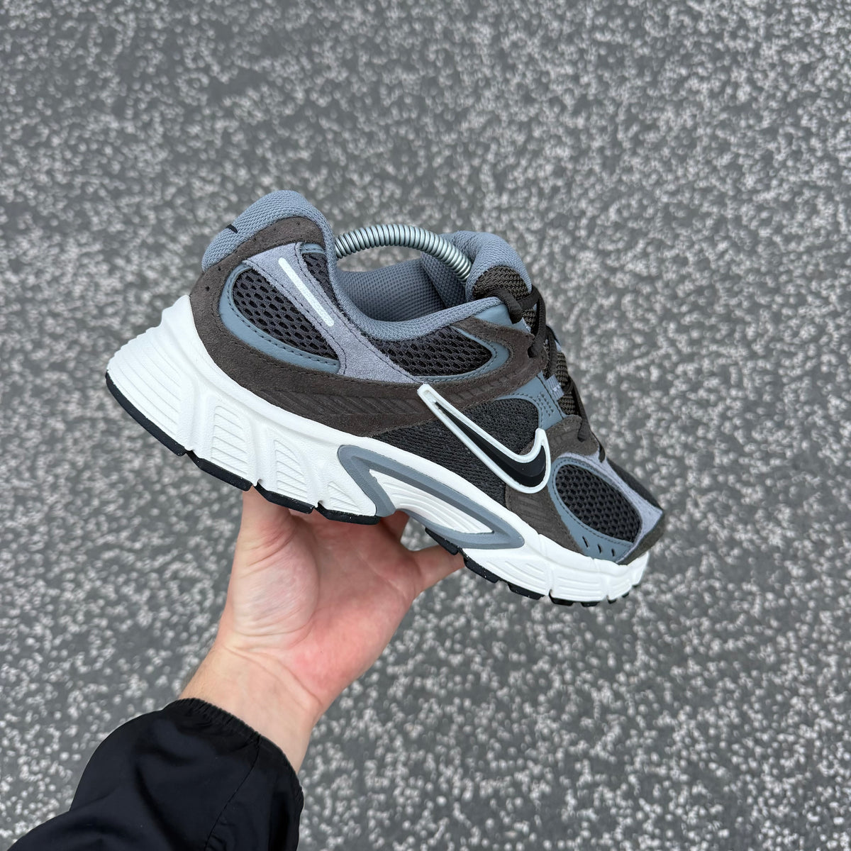 Nike V5 RNR Suede Anthracite Cool Grey
